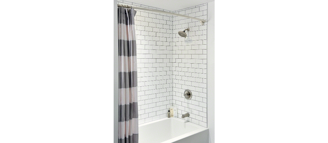 WHITE SUBWAY TILE 3X6